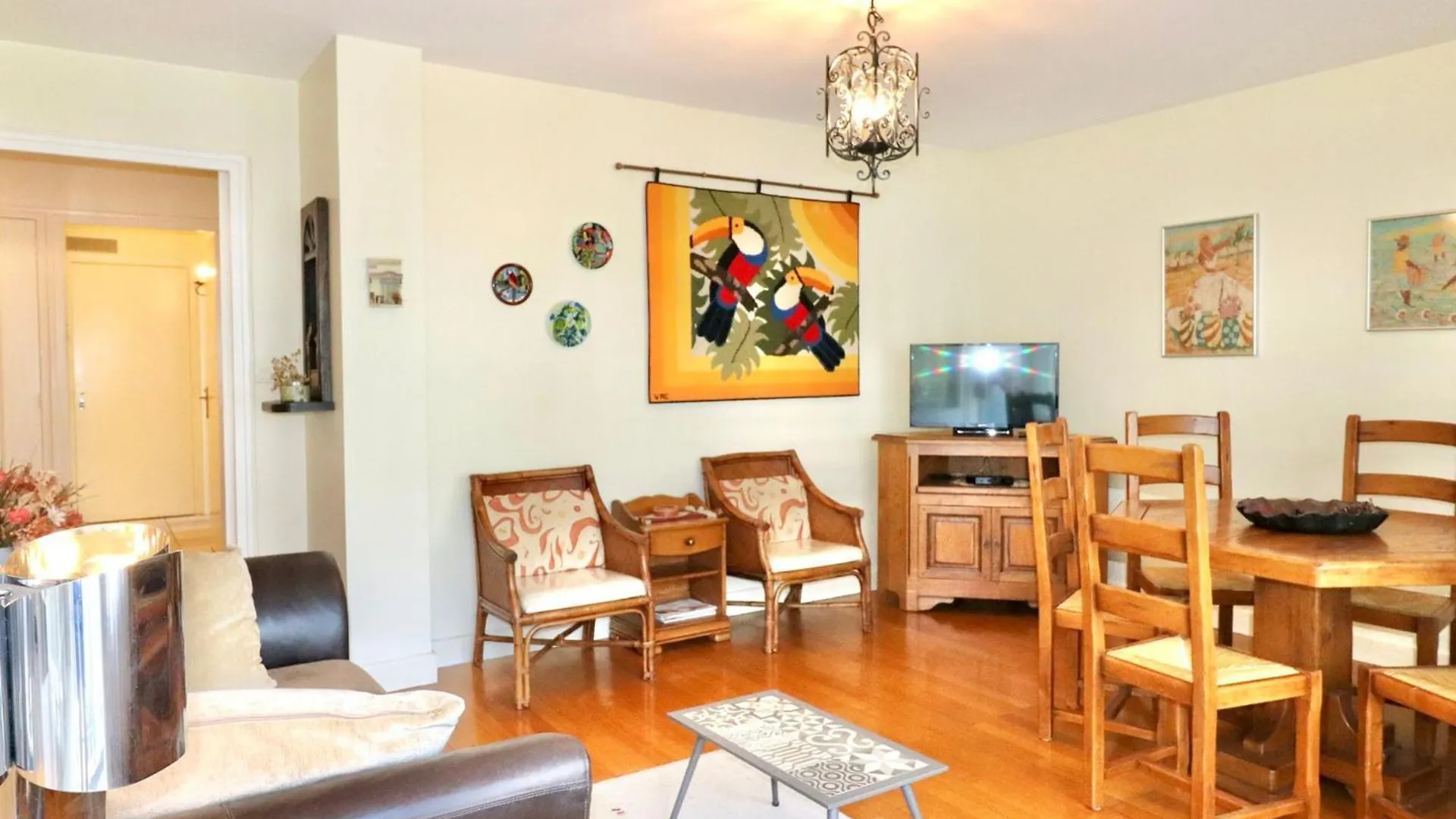 Annecy Centre - F2 Spacieux Avec Balcon, Parking Prive, A 50M Du Lac - 2/3 Pers - Fr-1-432-23